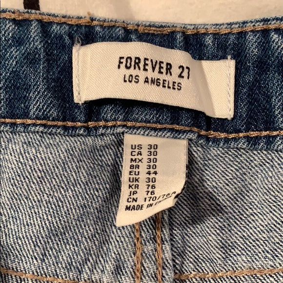 Forever 21 High waisted Jean Shorts - Picture 3 of 3